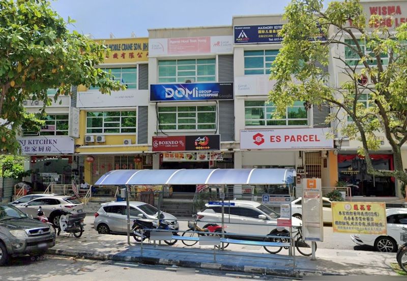 Jalan Jelutong