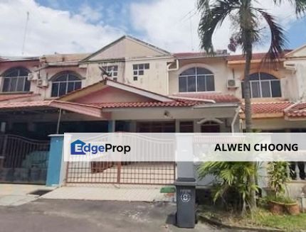 Bank Lelong Terrace House, Kluang: No. 47, Jalan 1/2, Taman Sri Kluang, 86000, Kluang, Johor, Johor, Kluang