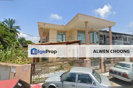 Bank Lelong Corner House, Pantai Remis: No. 102, Lorong Bintang 12, Taman Bintang 1, 34900 Pantai Remis, Perak, Perak, Manjung