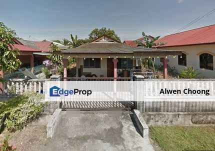 Bank Lelong Bungalow, Kluang: No. 464, Jalan Usaha 3, Taman Sri Lambak, 86000, Kluang, Johor, Johor, Kluang