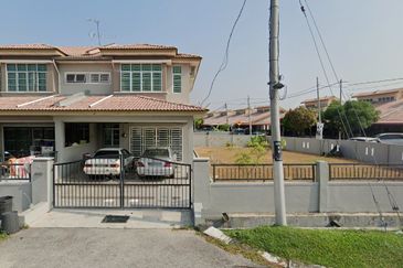 TAMAN MANJUNG POINT IV