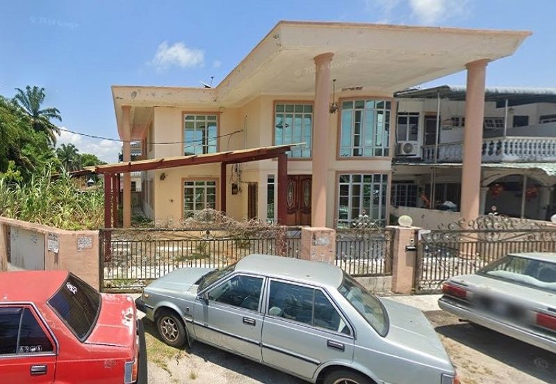 TAMAN BINTANG PANTAI REMIS