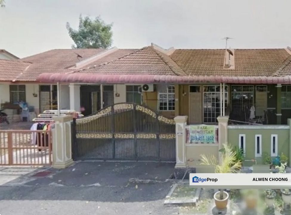 Bank Lelong Terrace House, Kepala Batas: No. 37, Persiaran Seksyen 3/1, Bandar Putra Bertam, 13200 Kepala Batas, Penang, Penang, Bertam