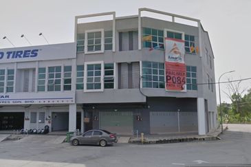 Batu 3, Jalan Gambang