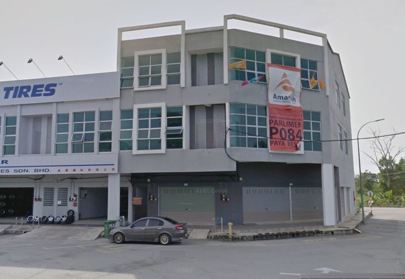 Batu 3, Jalan Gambang