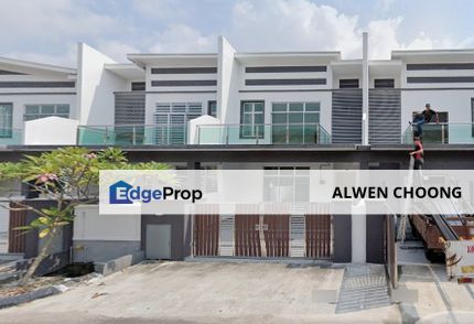 Bank Lelong Terrace House, Kluang: No. 25, Jalan Saujana Bistari 5, Taman Saujana, 86000, Kluang, Johor, Johor, Kluang