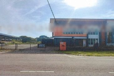 Bank Lelong Factory, Kubang Kacang: PT 1208, Jalan Kubang Kacang, Kampung Tiong, Kubang Kacang, 16010, Kota Bharu, Kelantan