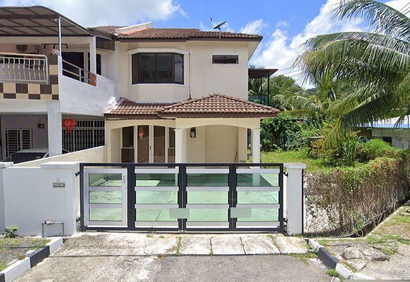 Tingkat Sungai Batu 1