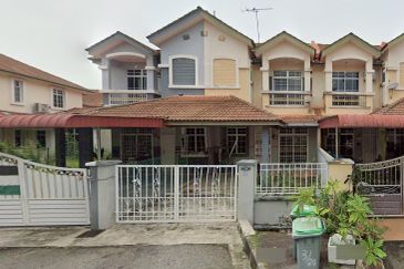 BANDAR LAGUNA MERBOK (SESEBUAH)