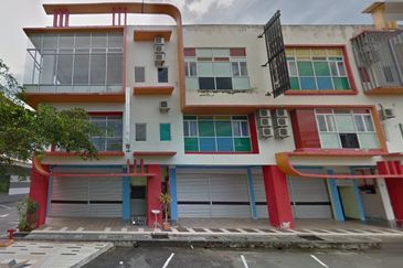 Bank Lelong ShopOffice, Triang: No. 22, Jalan Bera Utama 3, Taman Bera Utama, 28300, Triang, Pahang