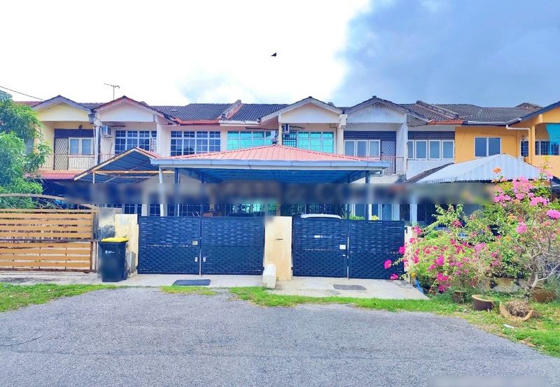 TAMAN PELANGI 1, SITIAWAN