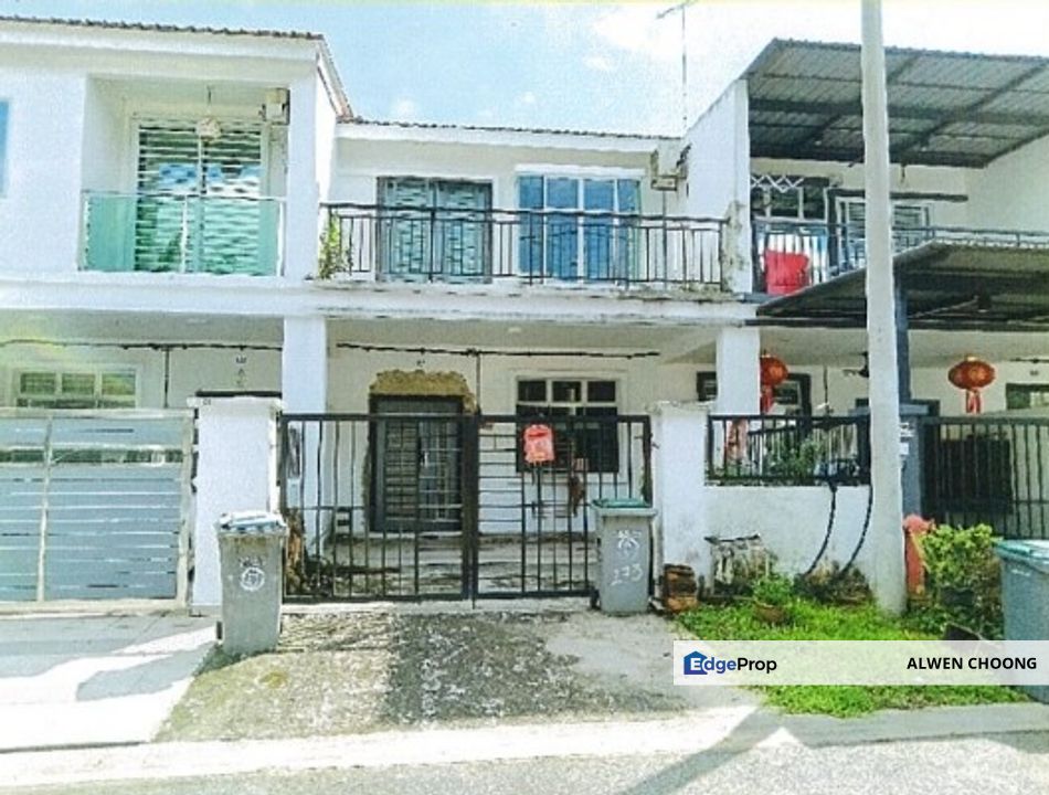 Bank Lelong Terrace House, Kulai: No. 273, Jalan Scientex Maju 10, Taman Scientex Kulai 2, 81000, Kulai, Johor, Johor, Kulai