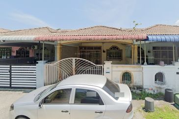 TAMAN CAHAYA, KAMPAR