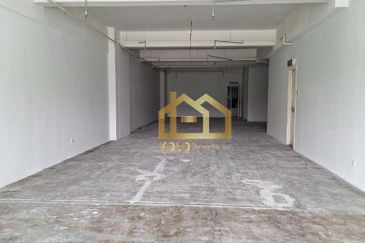 Pusat Perdagangan Seri Kembangan