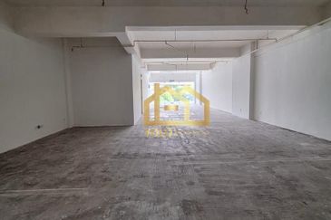 Pusat Perdagangan Seri Kembangan