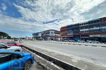Lebuh Turi, Taman Chi Liung