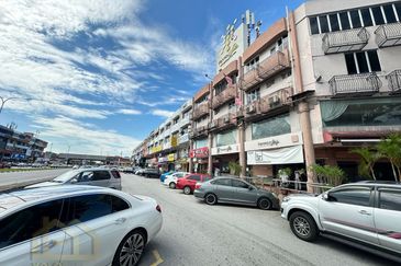 Lebuh Turi, Taman Chi Liung