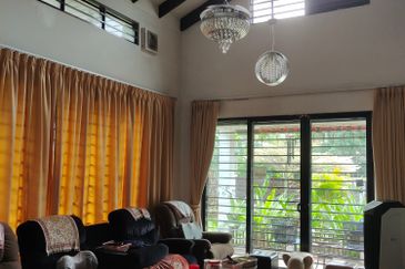 Subang bestari bungalow for sale 