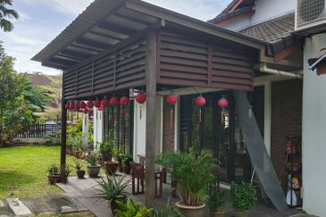 Subang bestari bungalow for sale 