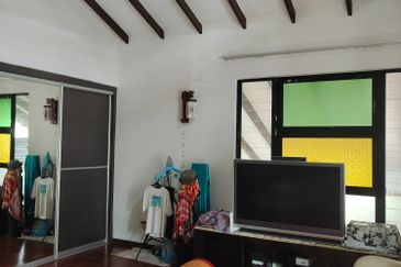 Subang bestari bungalow for sale 