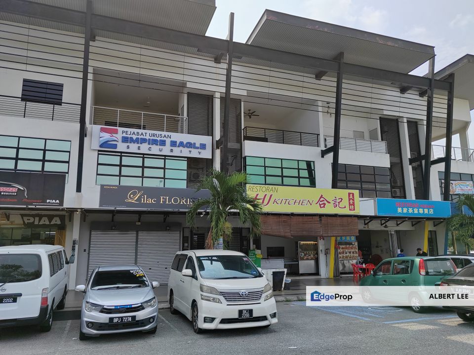 Taman Putra Impiana 3 sty for Sale, Selangor, Puchong