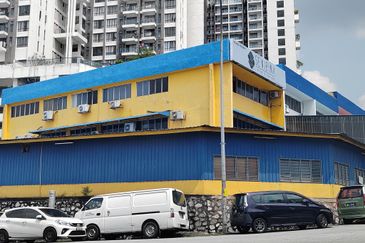 Kawasan Perusahaan Sesama