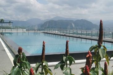 Kiara East Suite DEX