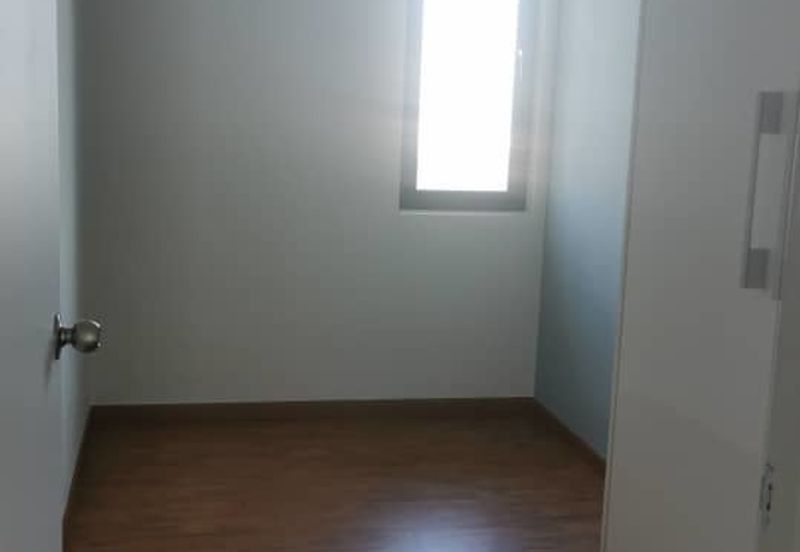 Kiara East Suite DEX