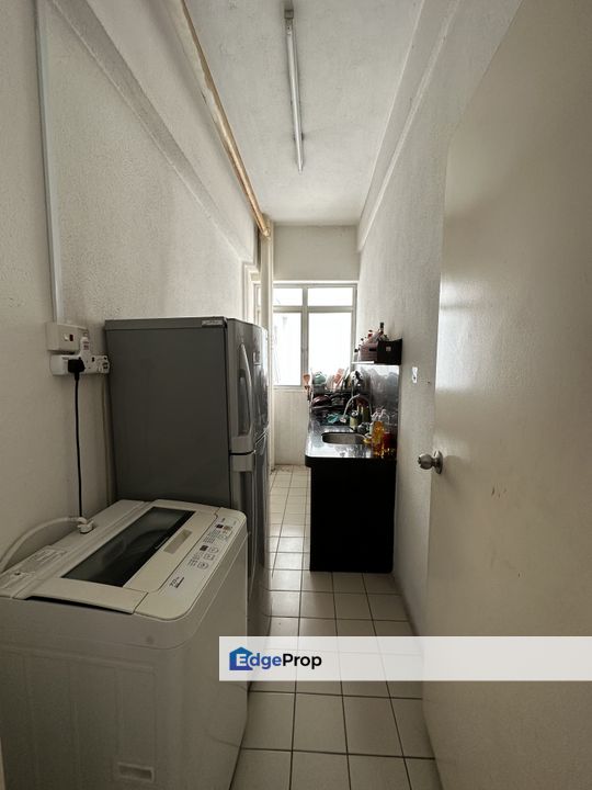 Plaza Menjalara Condo Pool View East Well Kept Convenient Strategy Loc, Kuala Lumpur, Bandar Menjalara