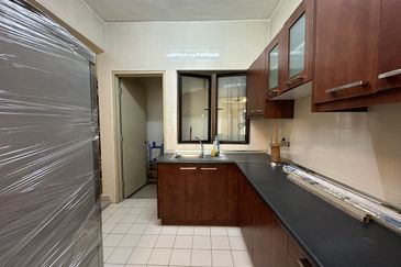 Royal Domain Sri Putramas II