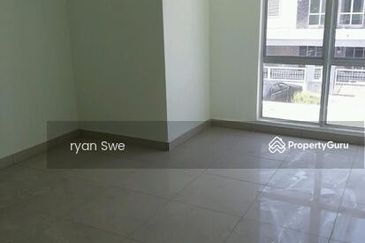 3sty Taman Sri Putra 3 Landed Freehold Low Density Basic Unit MRT