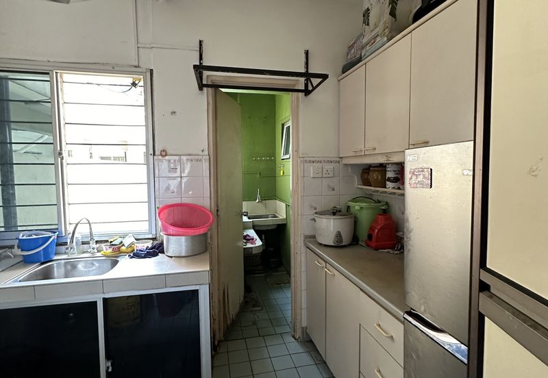 Sri Damansara Courts