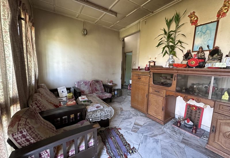 Sri Damansara Corner 3600sf Facing Empty Land Freehold Strategy Loc KL