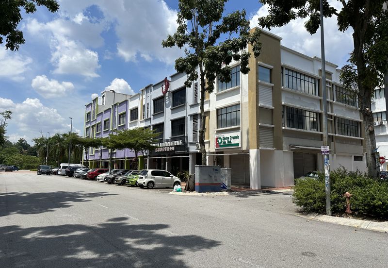 Taman Industrial Sungai Buloh (TSB Commercial Centre)