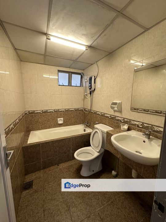 Villa Makmur Condo Renovated French School Low Density Freehold KL, Kuala Lumpur, Dutamas