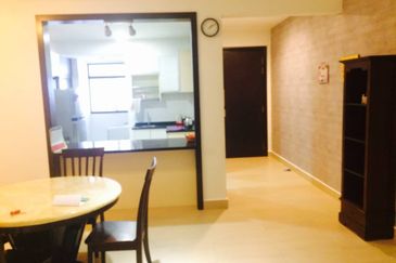 Papillon Desahill Condominium