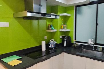 Papillon Desahill Condominium