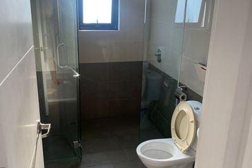 Papillon Desahill Condominium