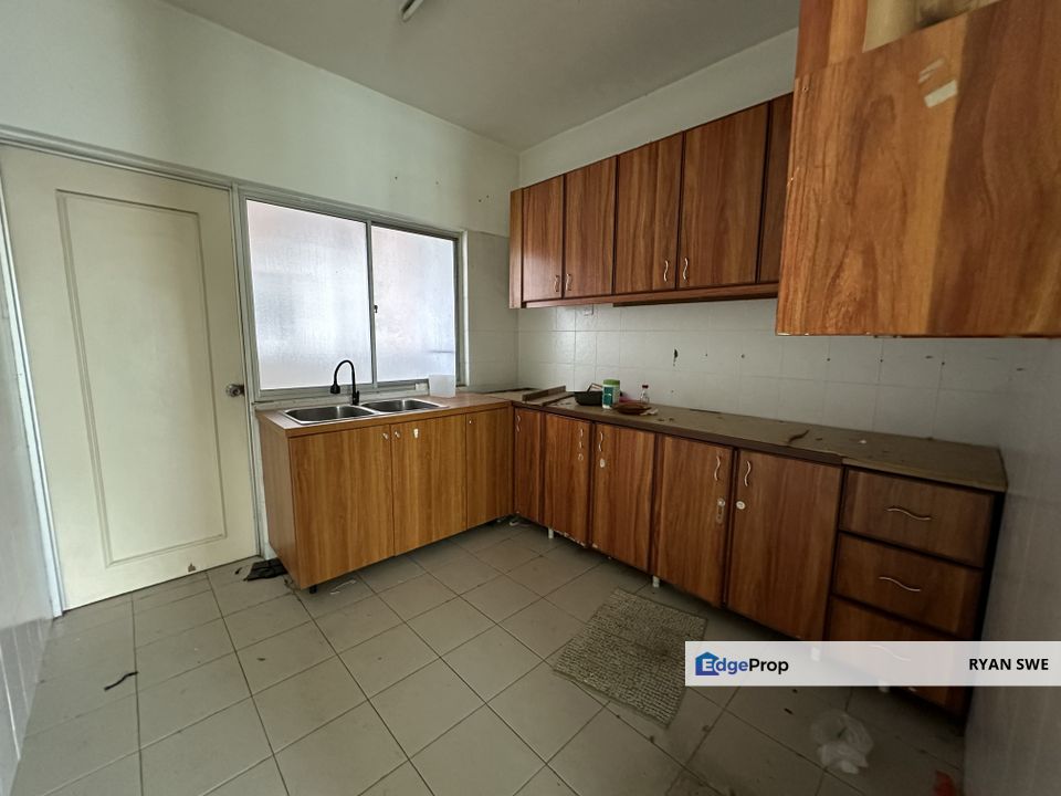 Villa Makmur Condo Renovated French School Low Density Freehold KL, Kuala Lumpur, Dutamas