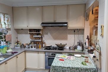 Sd9 Bandar Sri Damansara 2sty landed Freehold International School KL