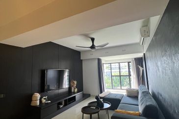 Royalle Condominium @ North Kiara