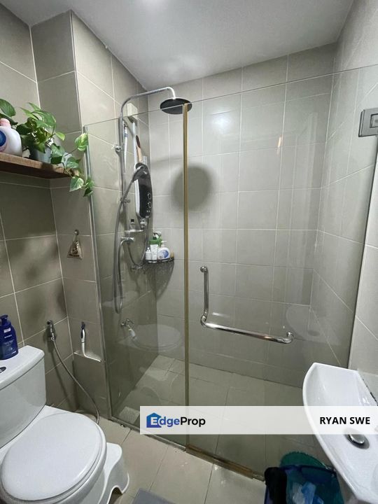 Suria Putra condo Freehold Low Dens Golf View High Floor Below Market, Selangor, Bukit Rahman Putra