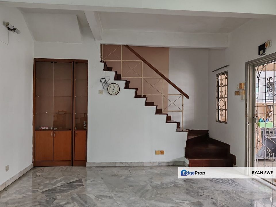 2sty USJ 12 Subang Below Market Intermediate College School PJ Sel, Selangor, USJ