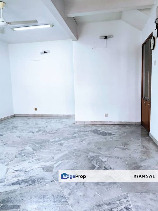 2sty USJ 12 Subang Below Market Intermediate College School PJ Sel, Selangor, USJ