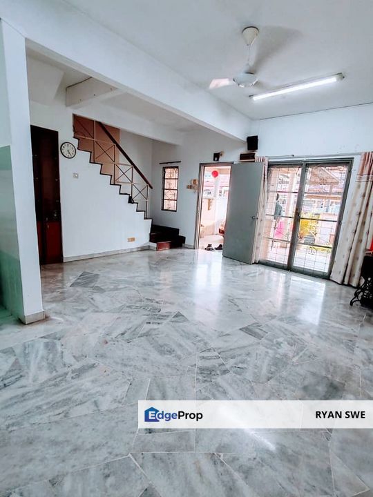 2sty USJ 12 Subang Below Market Intermediate College School PJ Sel, Selangor, USJ