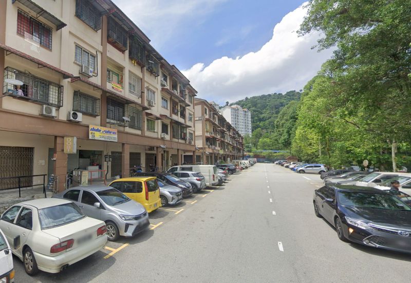 Ground Floor Shop Bukit Pandan High R.O.I Below Market Price Limited