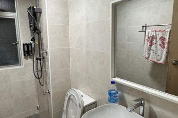 Casa Prima Condominium