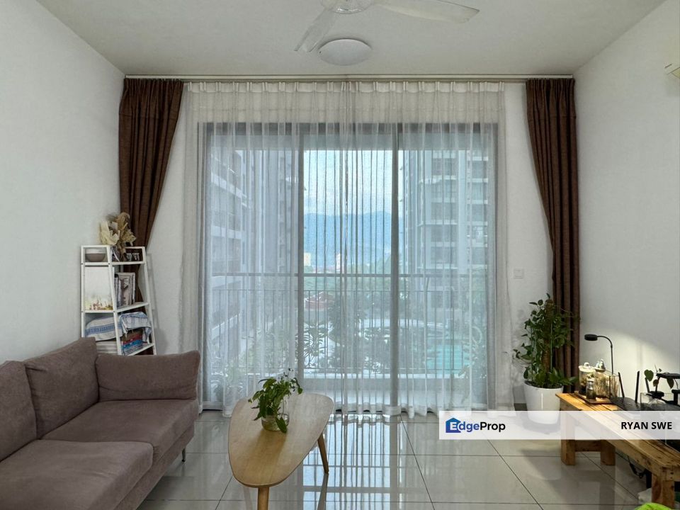 The Henge Condo Low Floor Well Kept 2car parks Strategy Locations KL, Kuala Lumpur, Kepong