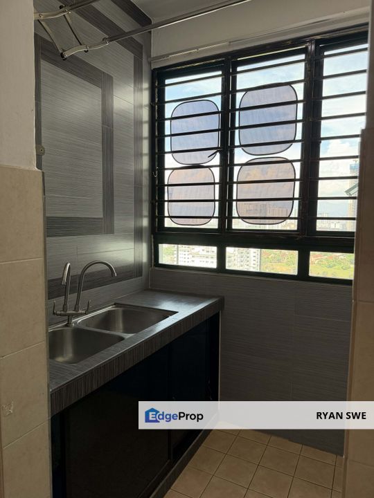 Changkat View High Floor Tip-Top conditions Renovated Exclusive 2cp KL, Kuala Lumpur, Dutamas