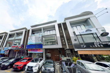 Bandar Mahkota Cheras